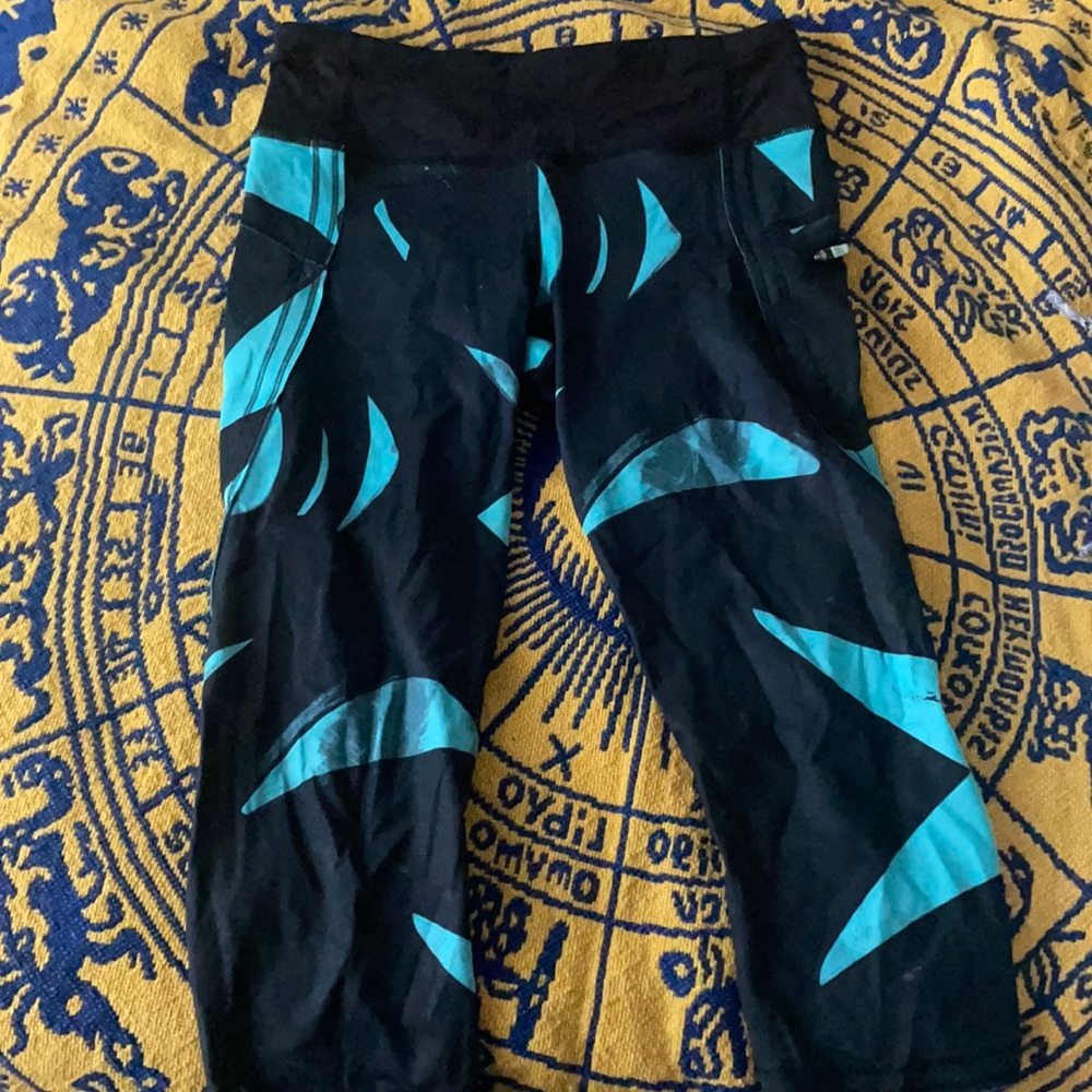 LULULEMON LEGGINGS
